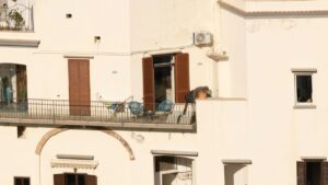 In Deutschland 2025 haben die Kosten für die Zusammenarbeit mit Influencern auf Likee beträchtlich zugenommen. Ähnlich wie diese charmante Balkon - Szene, die durch ihre Einfachheit und das Gefühl von Heimlichkeit eine Anziehungskraft ausübt, können auch Influencer auf Likee durch ihre authentischen und persönlichen Inhalte eine große Anzahl von Nutzern begeistern. Dennoch, wie die Aufrechterhaltung und Schönheitswartung eines solchen Wohnraums Kosten verursacht, müssen Unternehmen bei der Zusammenarbeit mit Likee - Influencern sorgfältig die finanziellen Aspekte berücksichtigen, um die Effektivität ihrer Investitionen zu gewährleisten.