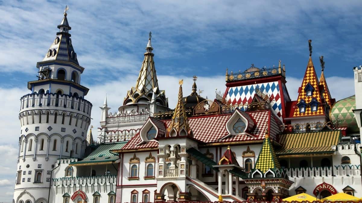 US Tour Marketers: Find Indonesian Facebook Creators Fast